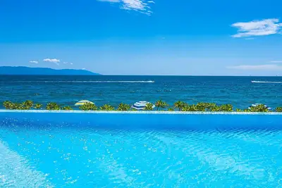 Image de Beachside Private Pool 4br on the Ocean