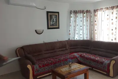 5-bedroom villa in fabulous Utjeha with Ac, WiFi