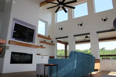 Image de New Red Rock Retreat in Medicine Park