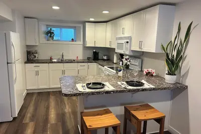 Image de Spacious Suite in Central Location