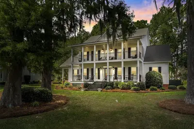 Image de New! Lake Escape - Lake Waccamaw
