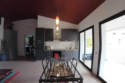 Image de Elegant, spacious and bright