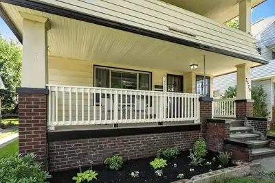 Image de Charming West Cleveland Home- Private Entry