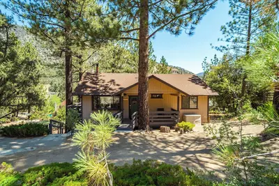 Image de Charming Cabin Getaway Pine Mountain Club