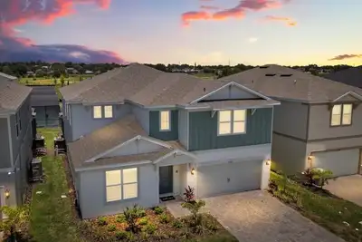 Image de 8 Bedrooms / 6 Bathrooms / Windsor Cay (15960sc)