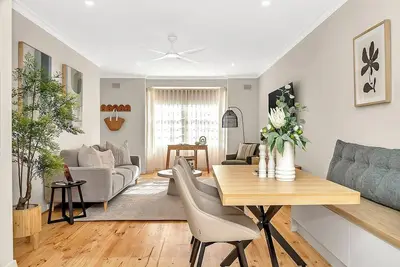 Image de Anja Haus Elegant Retreat near Somerton Park Beach