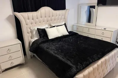 Image de Charming 1-bedroom apartment with Jacizzi, Ac, WiFi in San Francisco de Macorís