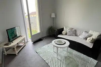 Image de Maison avec jardin privé : détente assurée!