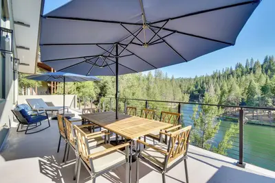 Image de Lakefront Yosemite Retreat: 27 Mi to Nat’l Park
