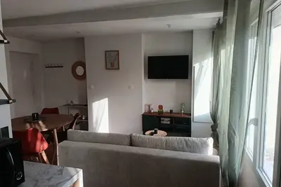 Image de Duplex rénové - Vue sur port