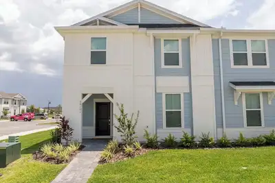 Image de 16101 Dream Home Perfect for Family near Disney & Water Parks!