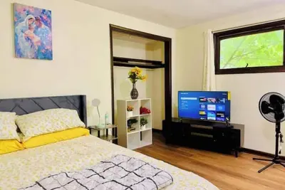 Image de 2 Bedroom Home Niagara Falls