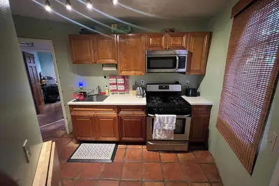 Image de Walk to Moonlight Beach & Downtown Encinitas Coastal west of the 5