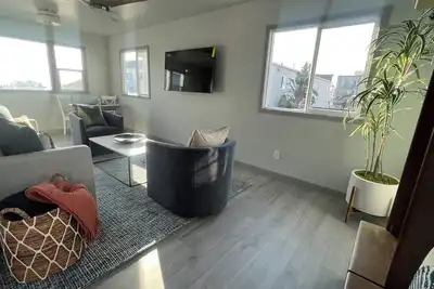 Image de Stay Steps from Hermosa Beach & Pier in Chic Townhome Retreat