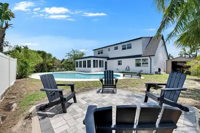 Image de The Sunny Escape –  Retreat with Pool & Game Room
