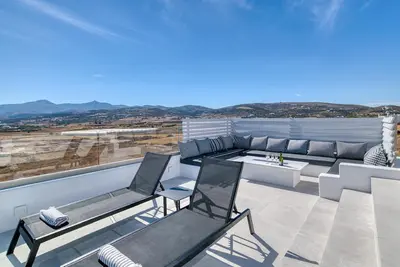 Image de Villa Selinofos with Swimming Pool, Jacuzzi & Gym