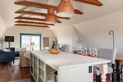 Image de Newly Renovated Beach Barn 5 minute walk for wonderful Port Maitland beach