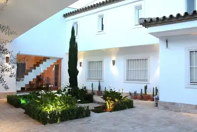 Image de Appartement à Peñaflor avec patio charmant