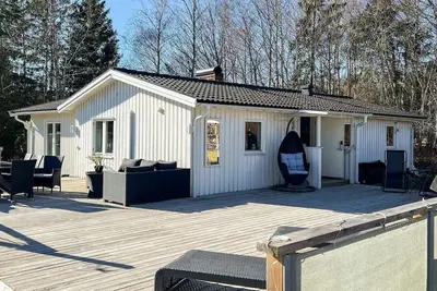 Image de Maison de vacances pour 3 a FäRENTUNA