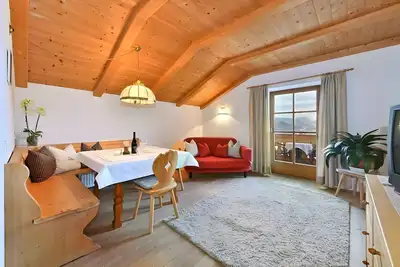 Image de Ferme 'Tschafon' avec vue sur les montagnes, terrasse partagée et Wi-Fi