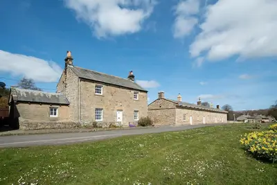 Image de The School House, Capheaton in Northumberland - sleeping 6 guests