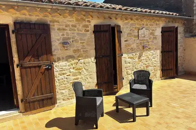Image de Appartement sud Ardèche dans hameau au calme avec parking, animaux non acceptés