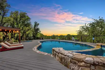 Jalsa I Luxury escape, pool, Ht, Pickleball