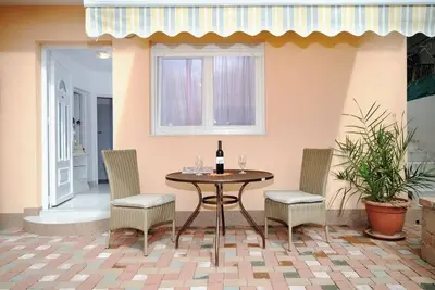 Image de Charming 1-bedroom apartment  on the  with WiFi, Ac in fantastic Makarska