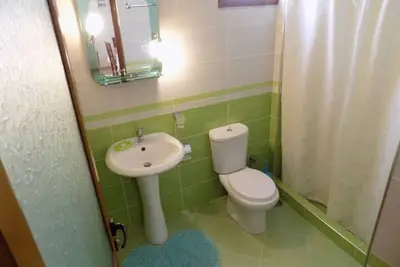 Image de 25 meters from beach 2