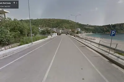 Image de 25 meters from the beach 7