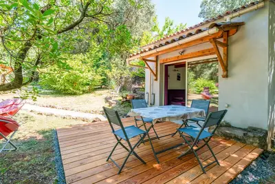 Image de Maison de vacances 'Les Taillades' avec piscine partagée, terrasse privée et Wi-Fi