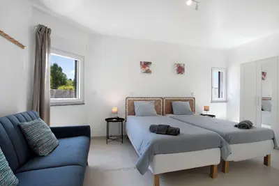 Image de Chambre \"Earth\" avec vue sur les montagnes, piscine partagée et Wi-Fi