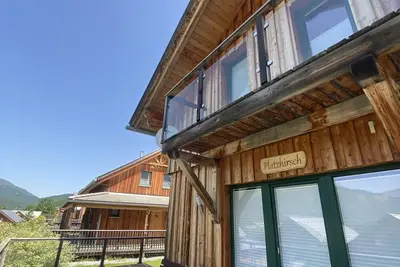 Image de Superior Chalet # 31 with Ir-Sauna & Whirlpool bath