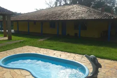 Image de Farm House With 5 Suites And Lake For Sport Fishing