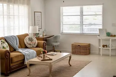 Image de Cozy Pompano Home! Just 2 Blocks to the Beach!