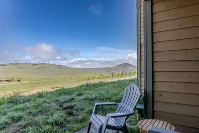 Image de Short Walk to Granby Ranch!