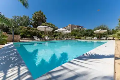 Image de Villa 'Flavia Con Piscina Privata' avec piscine privée, Wi-Fi et climatisation