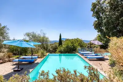 Image de Maison de vacances 'Mas Grand Bosc Micocouliers' avec piscine partagée, terrasse privée et Wi-Fi