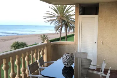 Image de Apartment in first line of sea Denia