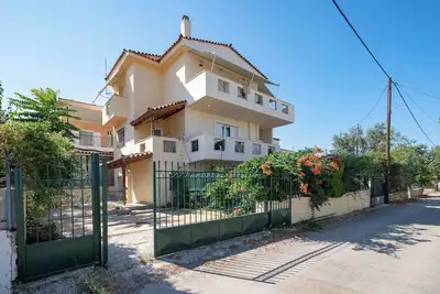 Image de Sunny Retreat in Artemida by ΜΡS