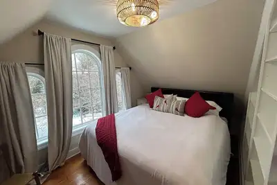 Image de Charming 1-bedroom apartment in Old Town Warrenton, walkable to Main Street