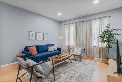 Image de Soulard Gem: Unbeatable Location, Stunning Casa!