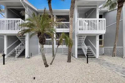 Image de Boca Grande North 16 - Large 2 Bed / 2 Bath - Sleeps 6 - Awesome Bay Views - First Floor