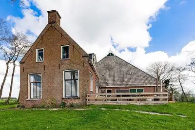 Image de Maison de vacances א Suwald avec