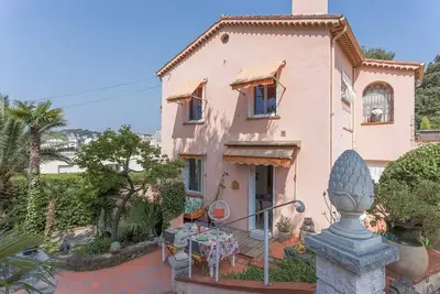 Image de Villa à Le Cannet avec 2 chambres à coucher, 4 couchages