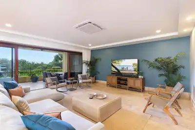 Image de Beautiful 1st Floor Beachfront Condo with Private Patio