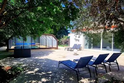 Image de Villa Muscat, le charme de l'authentique en coeur de ville / plages 3 kilomètres
