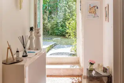Image de Gîte charme et Cabane insolite, nature, piscine. Idéal séjours ami(es)/familles