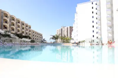 Image de Nouveau complexe de luxe proche de la mer