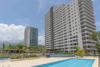 Image de Luxury apartment with ocean view and swimming pool